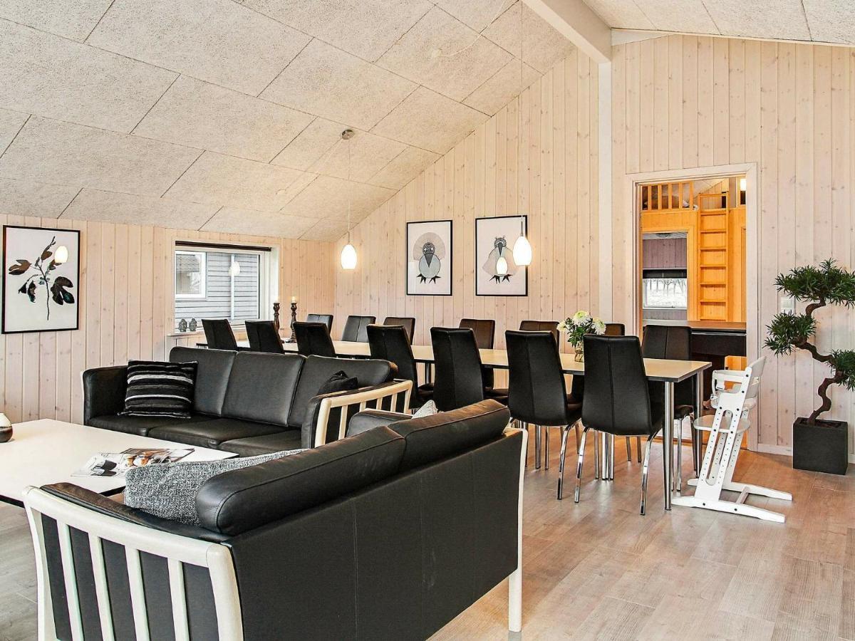 12 Person Holiday Home In Hasselberg Каппельн Экстерьер фото