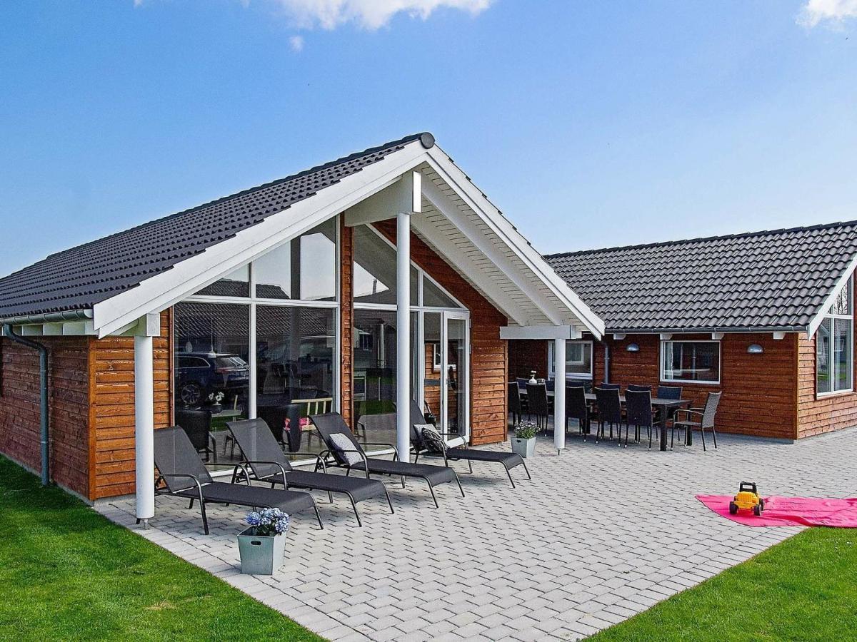 12 Person Holiday Home In Hasselberg Каппельн Номер фото