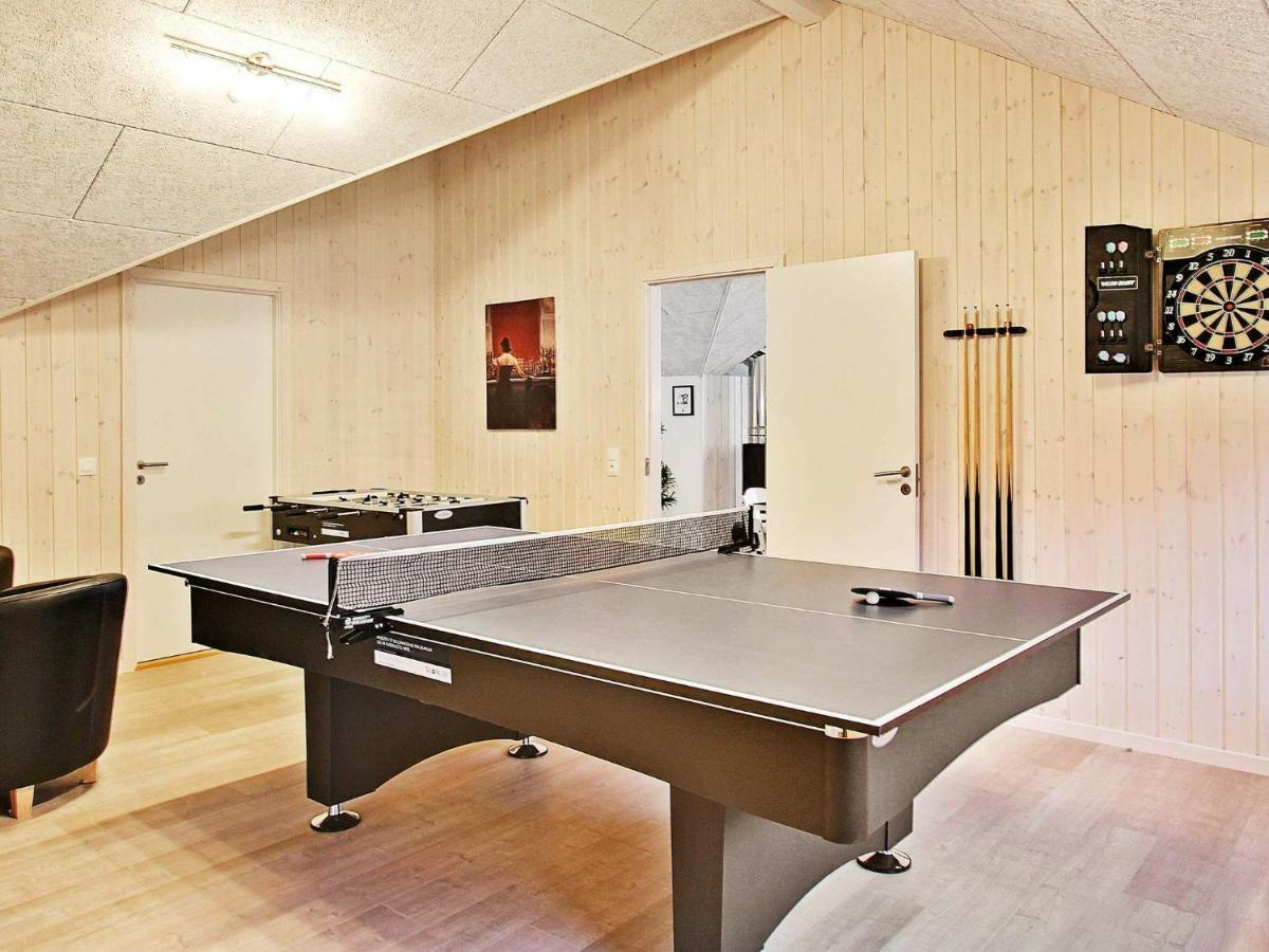 12 Person Holiday Home In Hasselberg Каппельн Номер фото